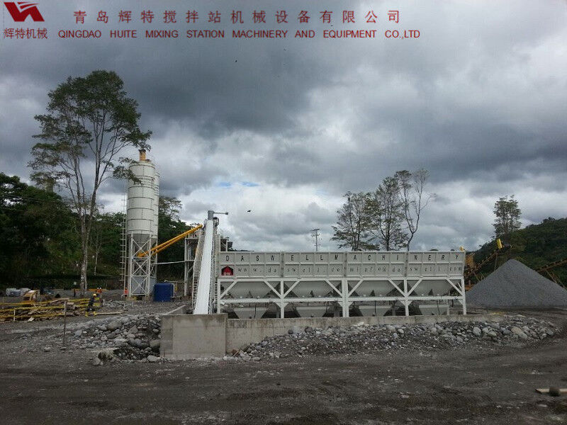 輝特混凝土攪拌站HZS90攪拌臂布置合理，攪拌性能強(qiáng)